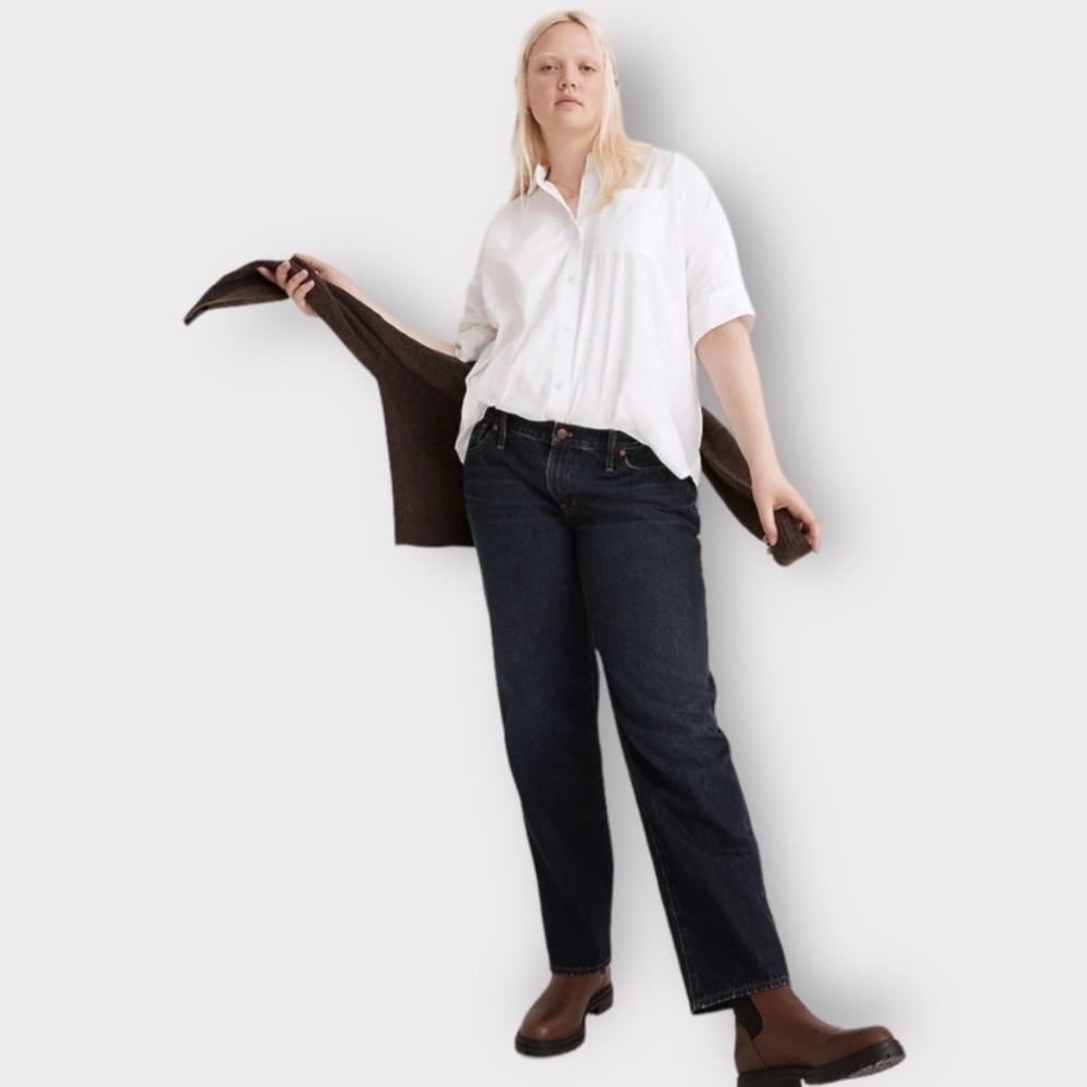 Madewell The Low-Rise Perfect Vintage Straight Jean in Lilycrest Wash 32